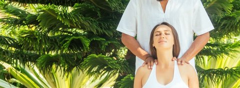 Tantra – Czym Jest i Jakie Ma Znaczenie w Relacjach?